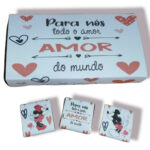 Caixa com 3 napolitanas