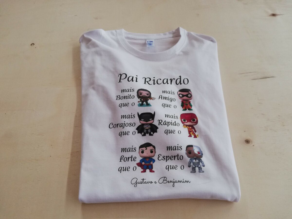 T-shirt Super Heróis - Image 1