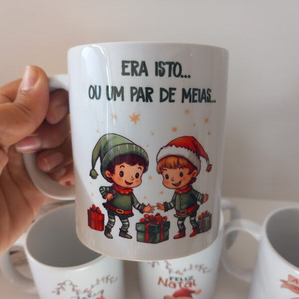 Caneca Natal - Isto ou um par de meias