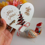 Caixa coração 12 cm com chocolates - Image 3