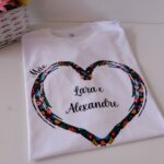 T-shirt Mãe coração florido - Image 2