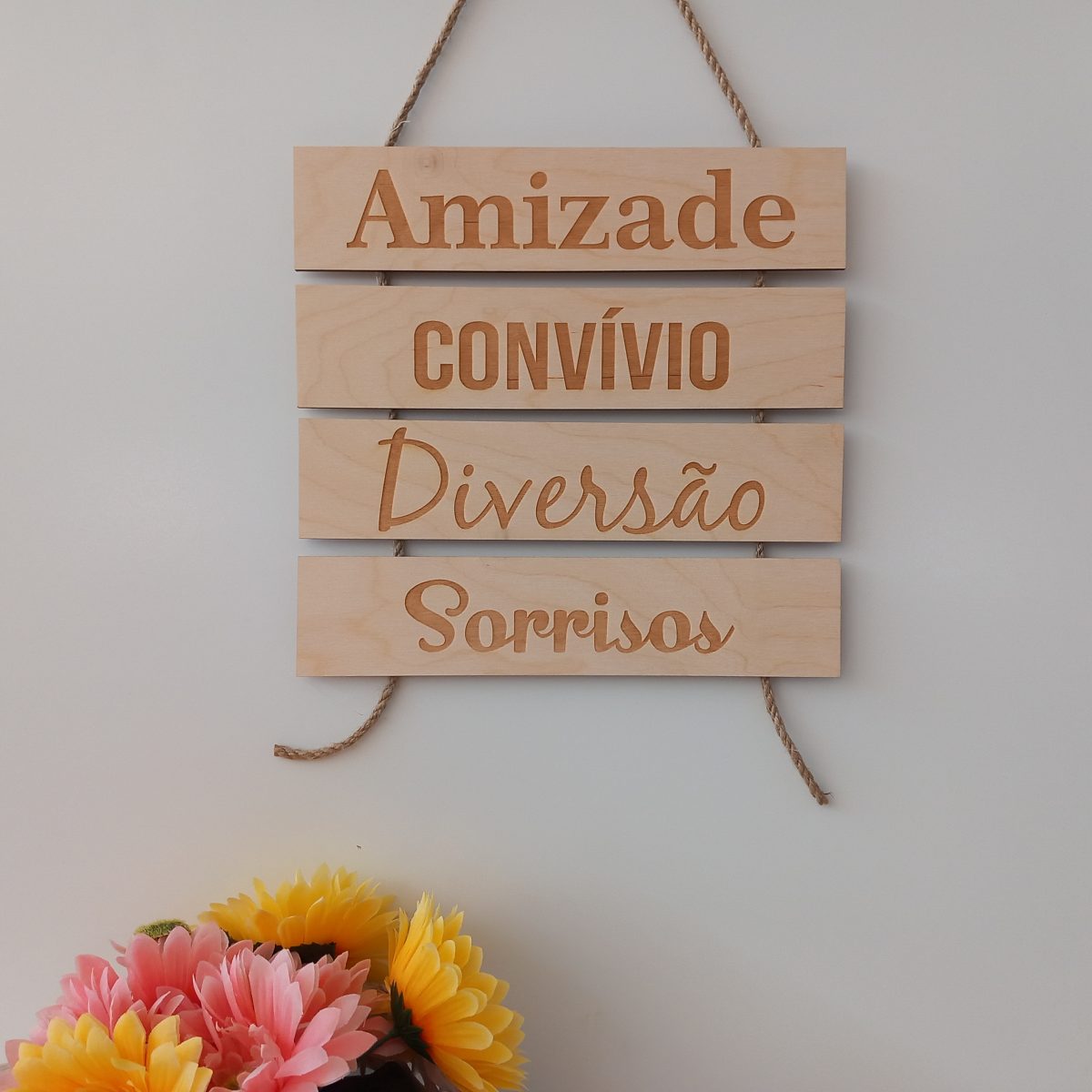 Placa Amizade, Convívio, Diversão, Sorrisos - Image 1