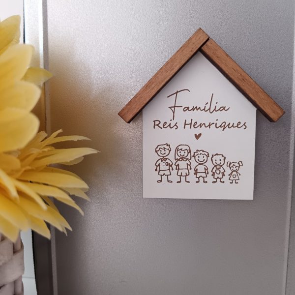 Íman casinha família