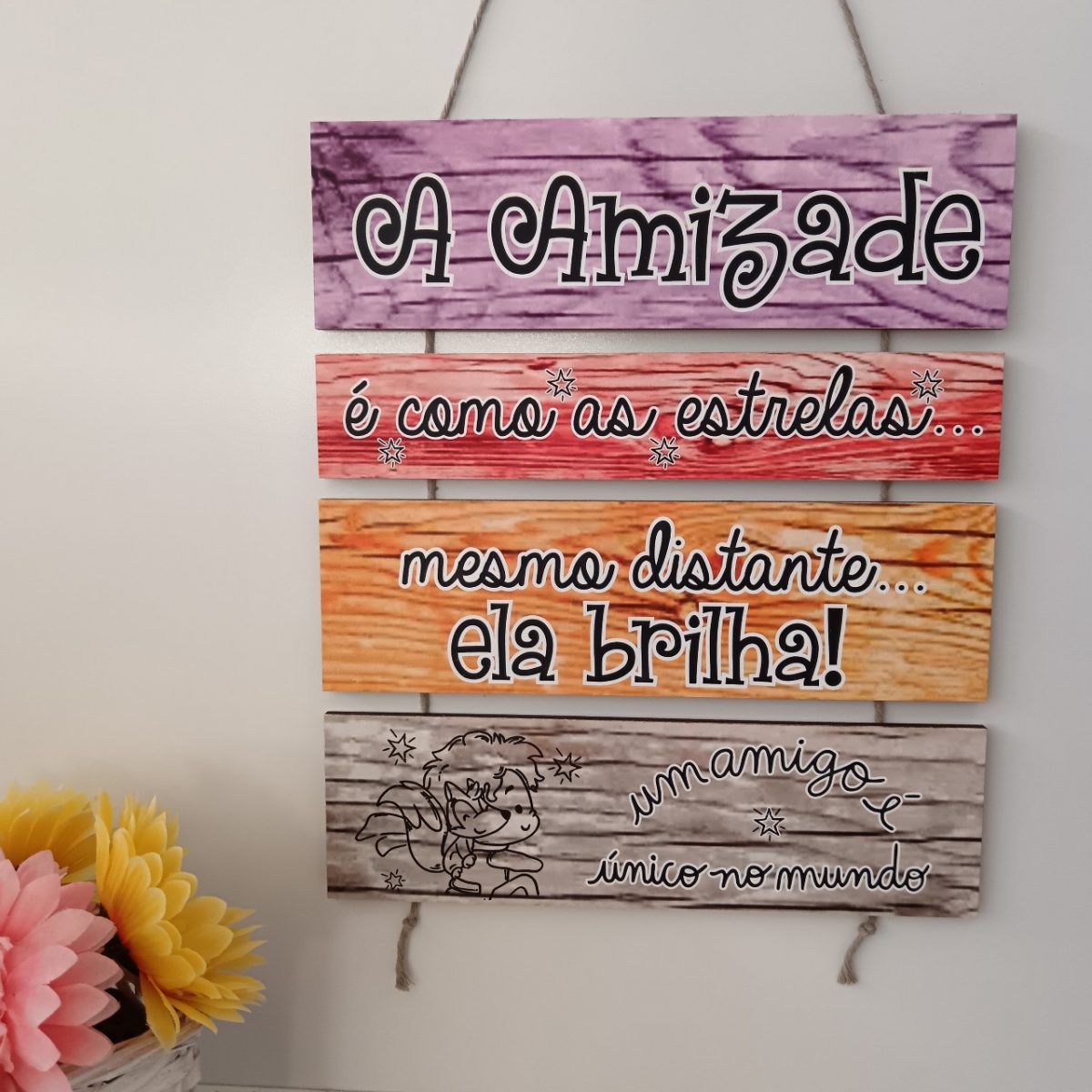 Placas de parede com cor - Amizade - Image 1