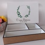 Caixa de Batismo em mdf branco e cru - com folhas